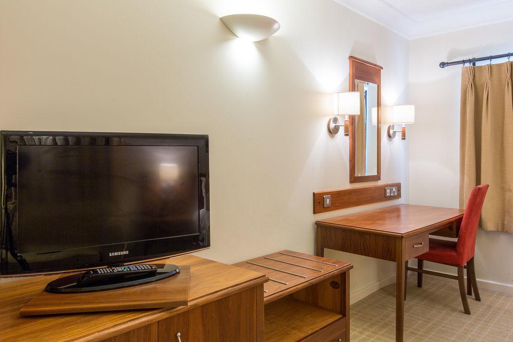 Mercure Barnsley Tankersley Manor Hotel Exterior photo