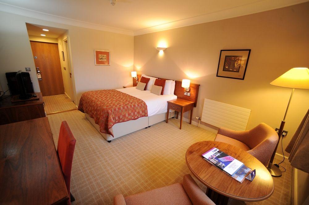 Mercure Barnsley Tankersley Manor Hotel Exterior photo