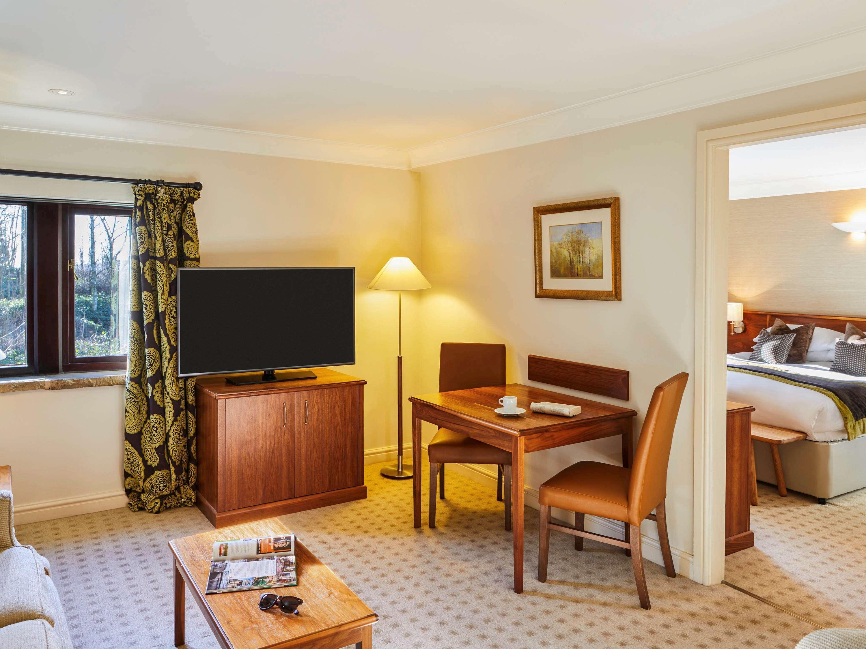 Mercure Barnsley Tankersley Manor Hotel Exterior photo
