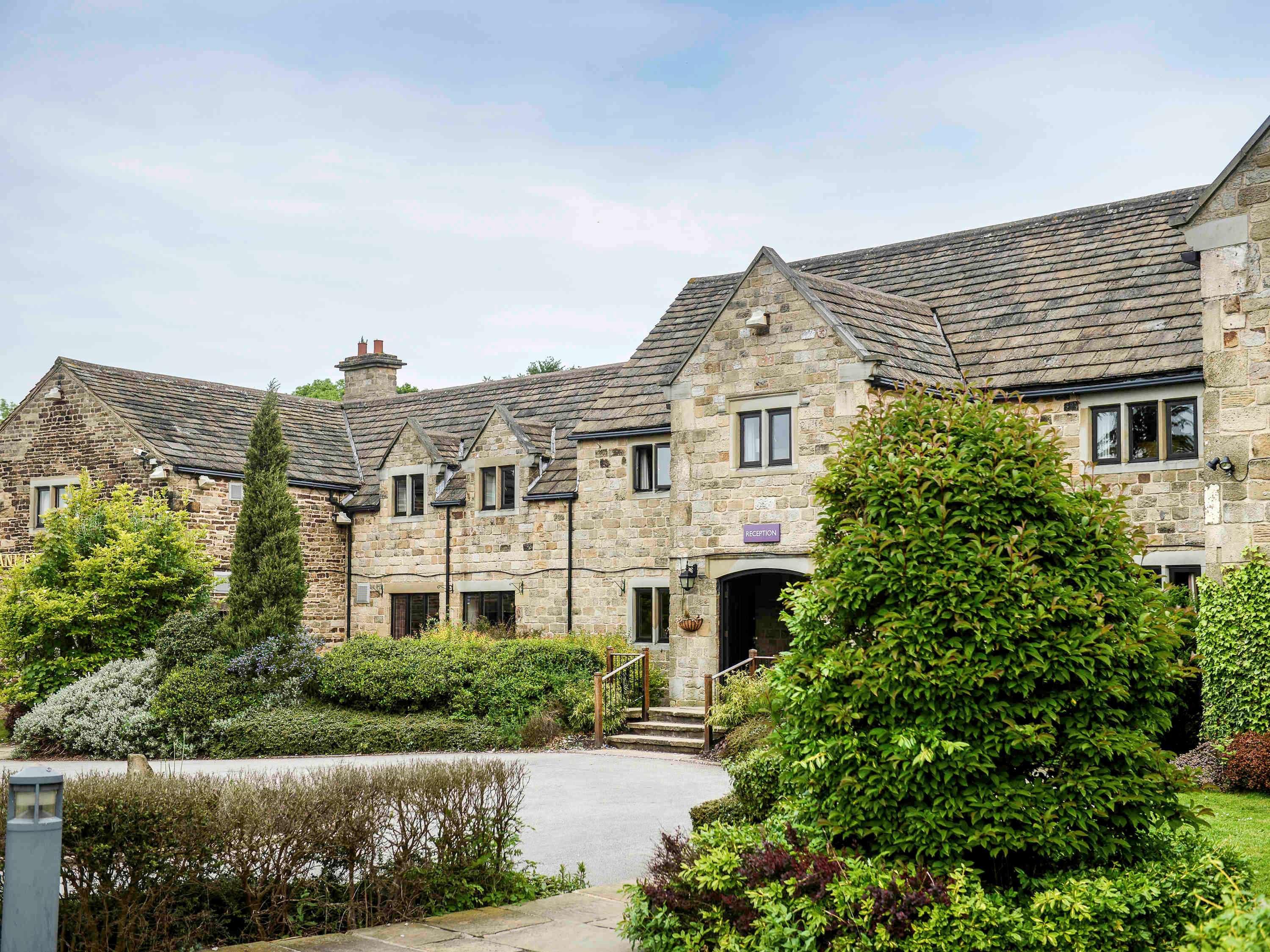 Mercure Barnsley Tankersley Manor Hotel Exterior photo