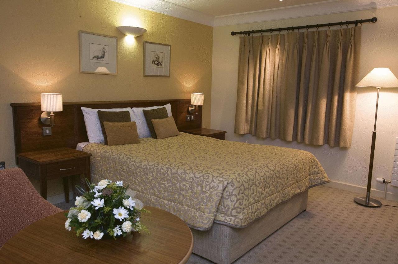 Mercure Barnsley Tankersley Manor Hotel Room photo