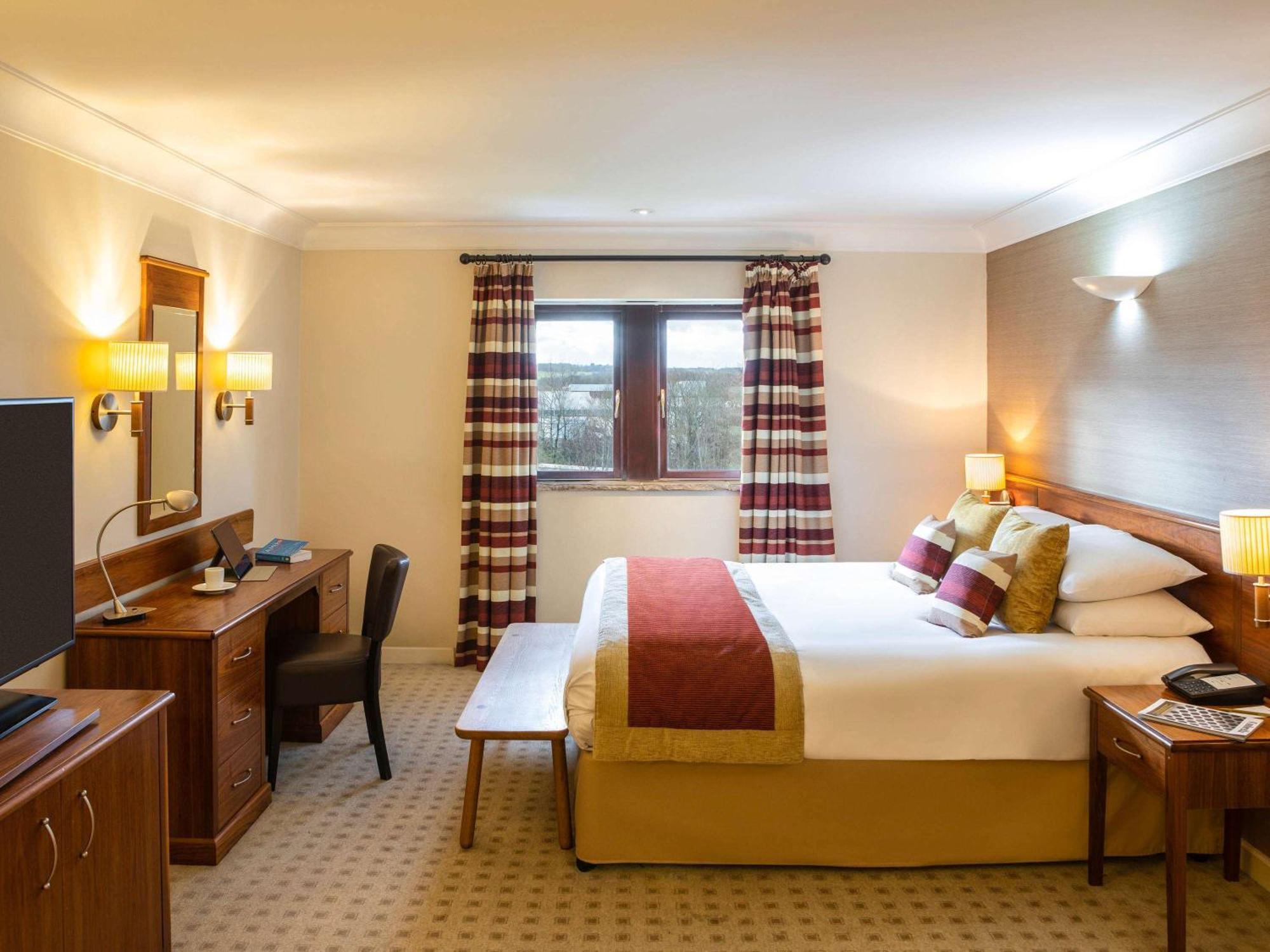 Mercure Barnsley Tankersley Manor Hotel Exterior photo